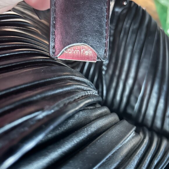 Vtg Calvin Klein #1979 Large Black Tote Bag Vegan Leather Ribbed Design Textured - Picture 11 of 12